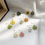 Asymmetrical Daisy Earrings - Korean Minimalist Style