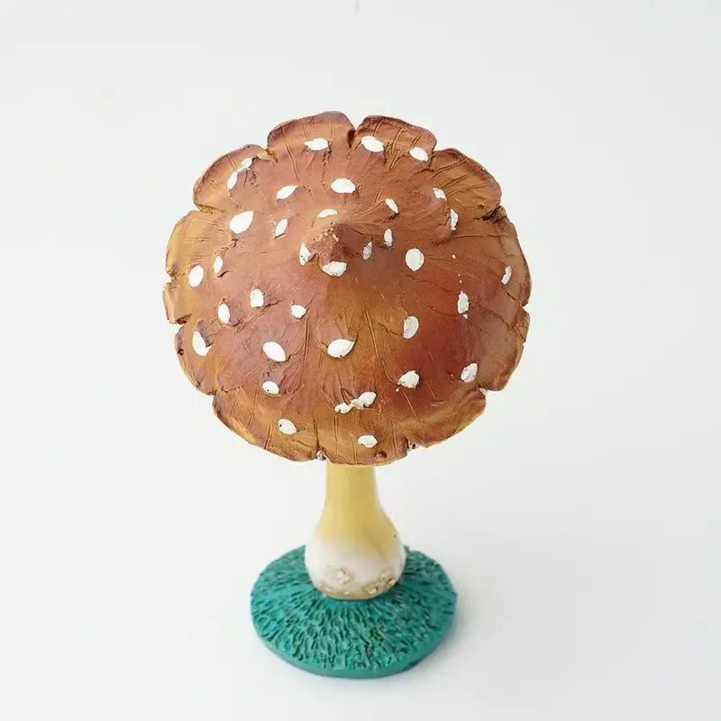 Mushroom Goblin Statue - Miniature Resin Garden Decor