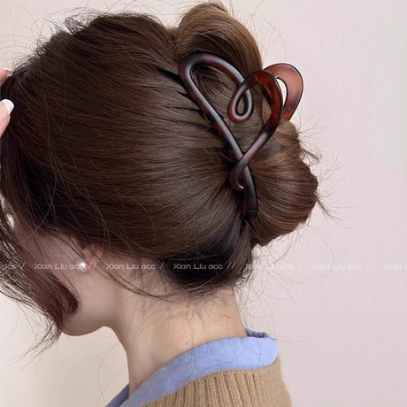 Elegant Matte Black Heart Hair Claw Clip for Women