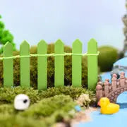 Mini Wooden Fence for Fairy Garden Decor (90x5cm)