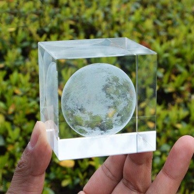 3D Laser Engraved Crystal Moon Model for Home Decor