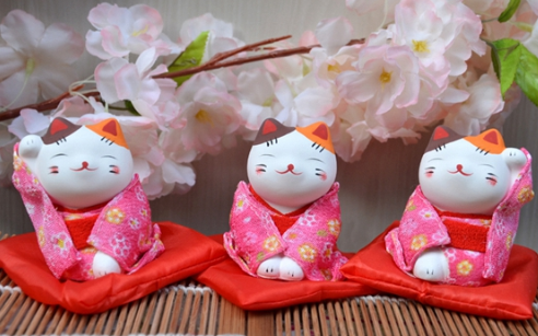 Lucky Cat Car Decoration Figurine