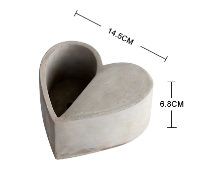 Creative Heart-Shaped Concrete Planter for Succulents