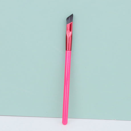 Wild Eyebrow Makeup Brush with Square Angle for Quick Application