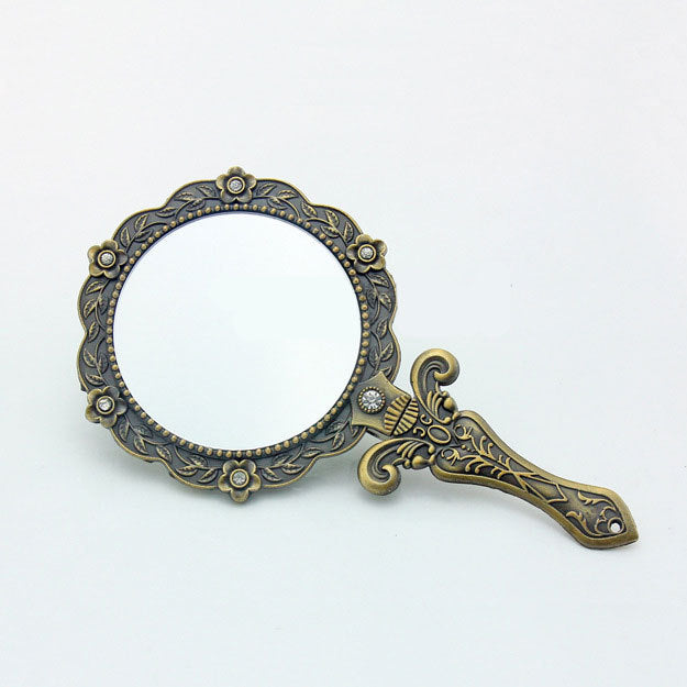 Retro Portable Handheld Metal Makeup Mirror