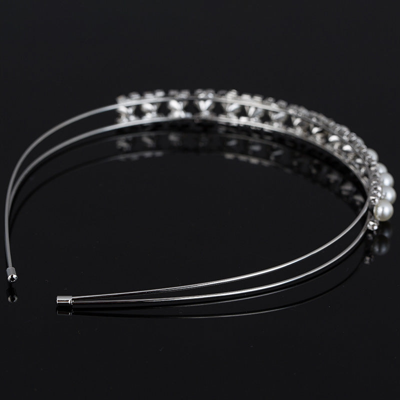 Elegant Pearl and Rhinestone Hair Accessories for Women