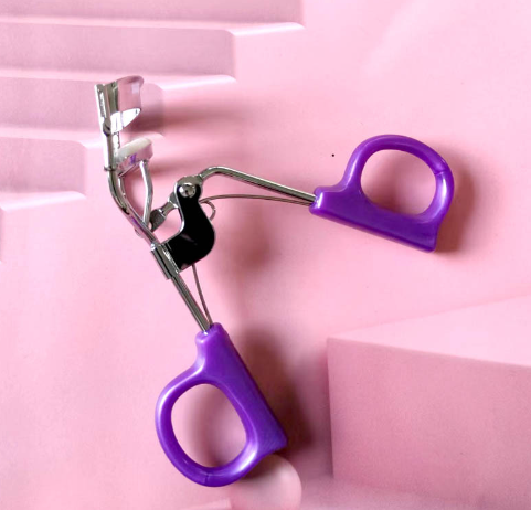 New Eyelash Curler with Wide Angle D-Handle Tweezers