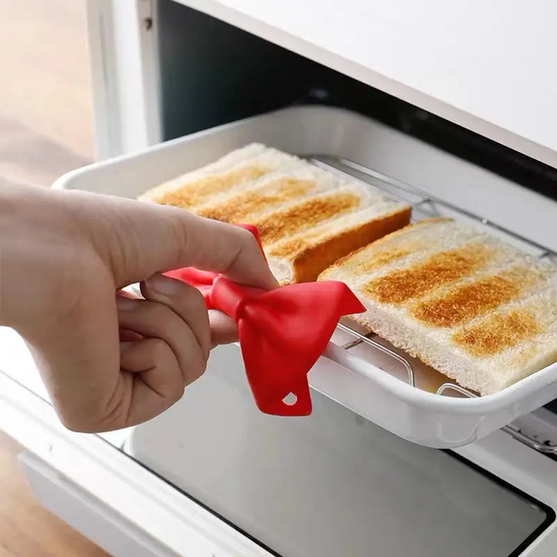 2pcs Bowknot Silicone Heat Insulation Pot Clips