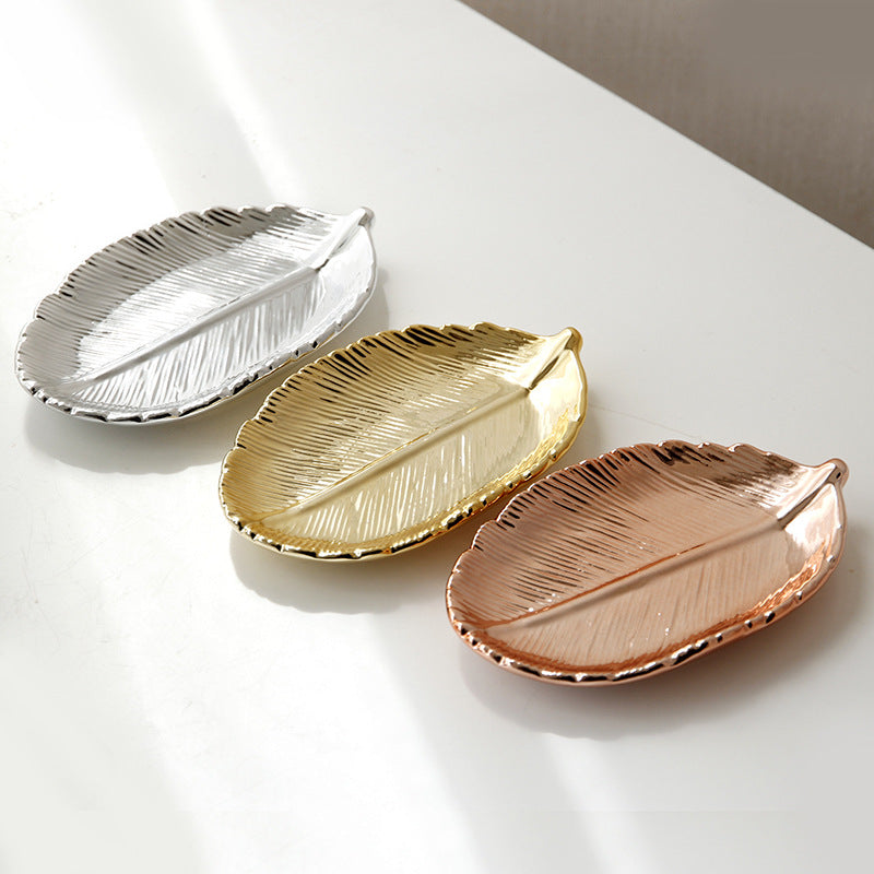 Ceramic Jewelry Tray with Gold Leaf Design (Home Decor)