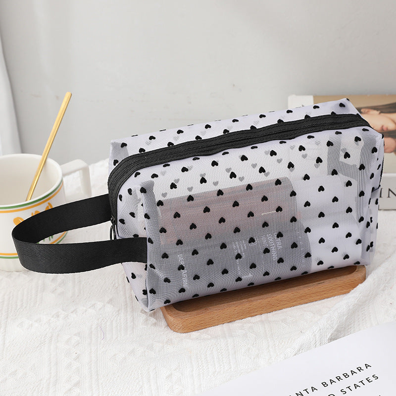 New Ins Heart Velvet Makeup Bag for Girls (Large Capacity)
