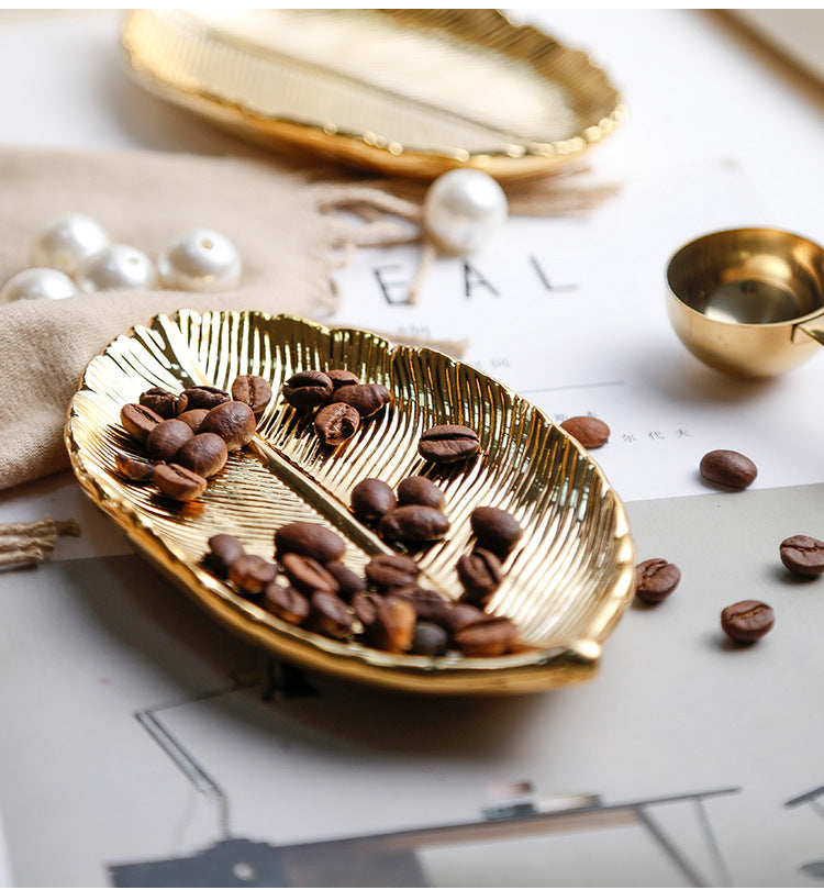 Ceramic Jewelry Tray with Gold Leaf Design (Home Decor)