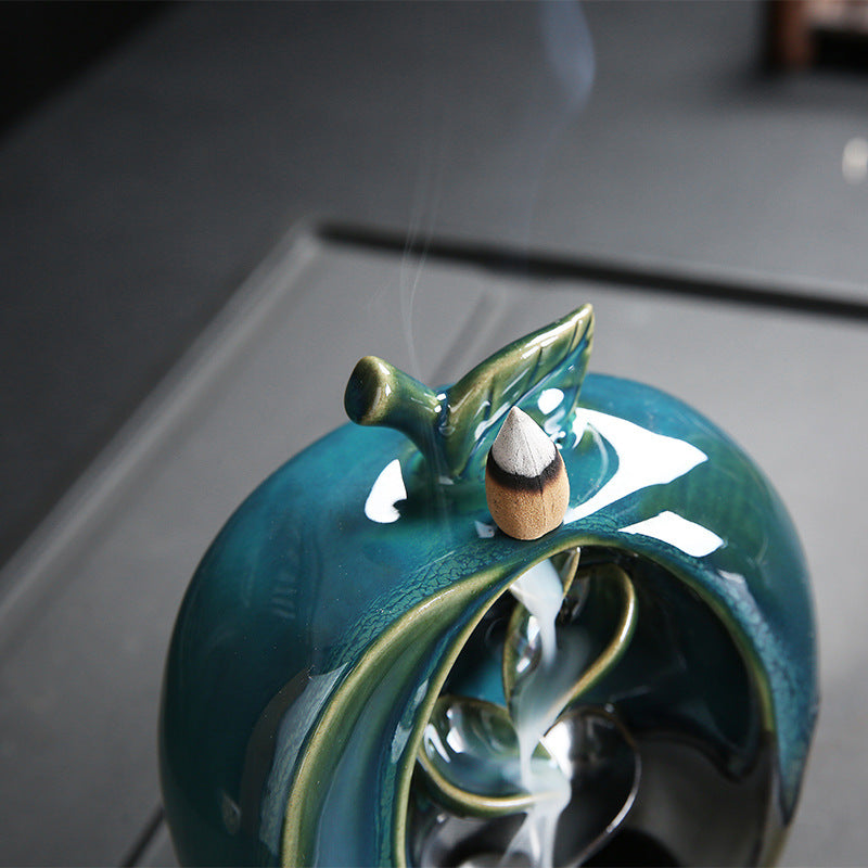 Incense Burner with Flowing Design for Home Decor
