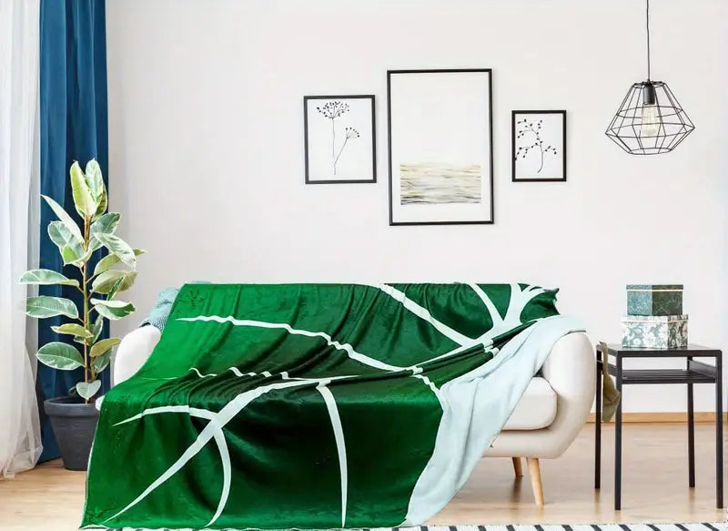 Leaf-Shaped Flannel Blanket for Home and Travel