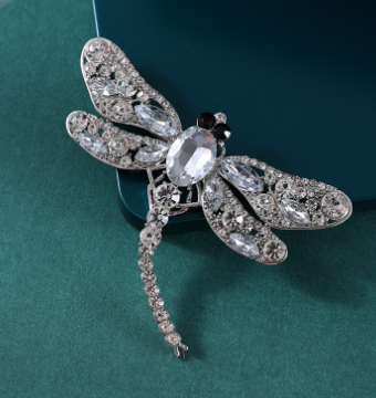 Vintage Dragonfly Brooch Scarf Clip Fashion Accessory
