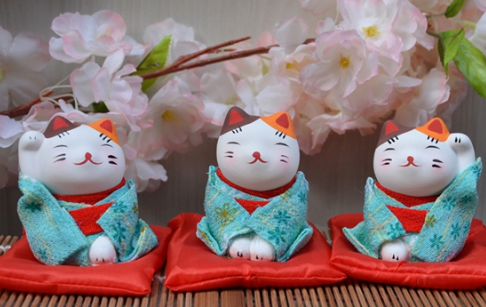 Lucky Cat Car Decoration Figurine