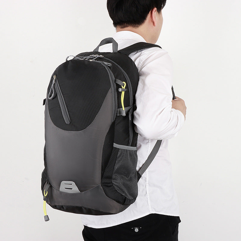 Large-Capacity Sports Hiking Bag for Outdoor Leisure