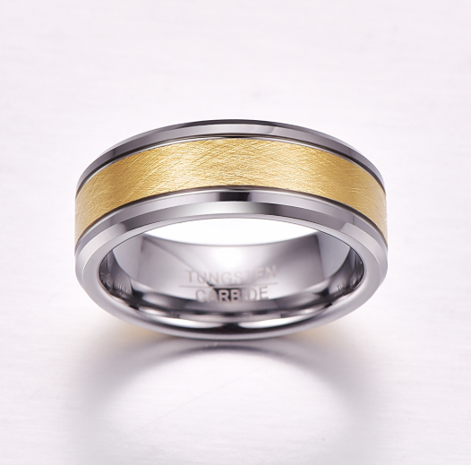 Men's Gold Ring - Fashionable Jewelry Accessory