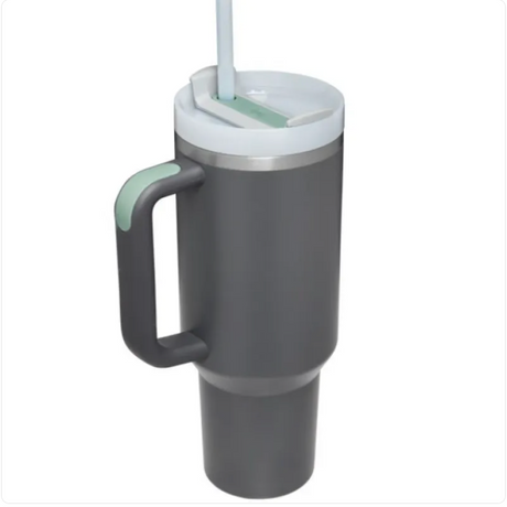High-Capacity Stainless Steel Car Straw Cup - Portable Design