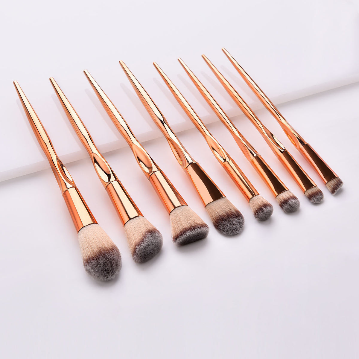 8-Piece Makeup Brush Set in Rose Gold Heart Shape