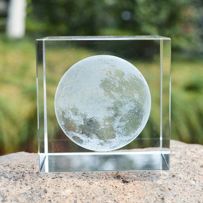 3D Laser Engraved Crystal Moon Model for Home Decor