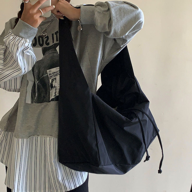 Luxury Nylon Fashion Bag Design