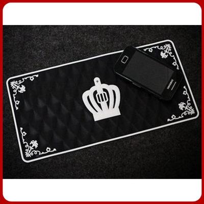 Large Car Anti-Slip Pad with Silicone Phone Holder