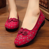 Soft Sole Round Toe Women's Shoes for Seniors