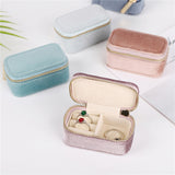 Mini Portable Velvet Earring Storage Box (1pc)