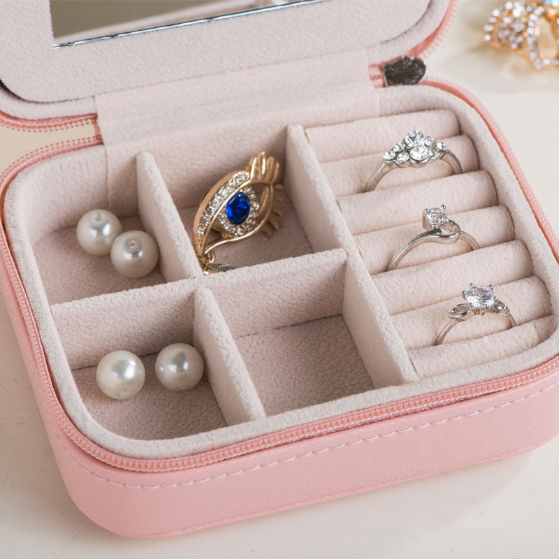 Travel Portable Jewelry Box for Earrings and Accessories