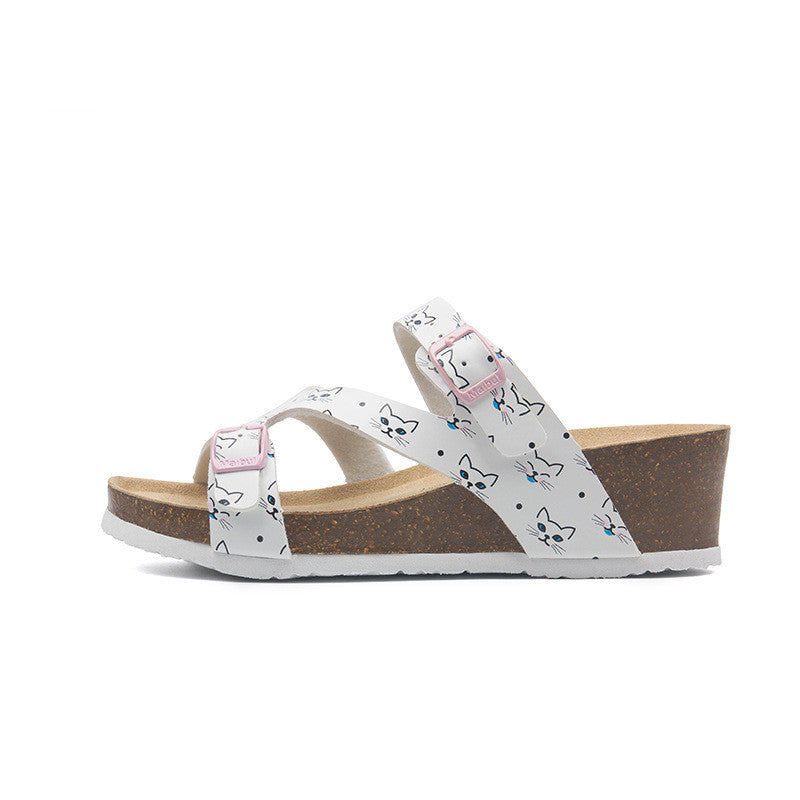 Cork Heeled Slippers for Elevated Outdoor Beach Style