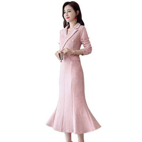 Stylish V-Neck Midi Dress with Trendy Color Block Design