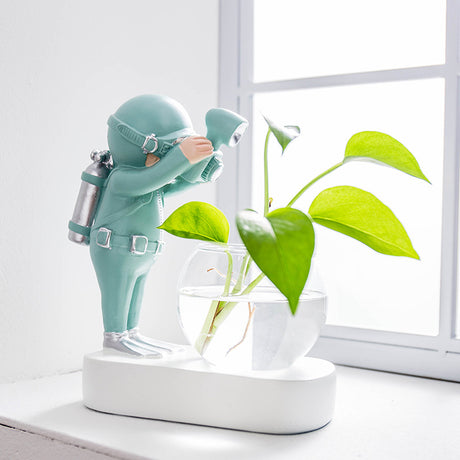 Creative Astronaut Hydroponic Glass Vase Decor