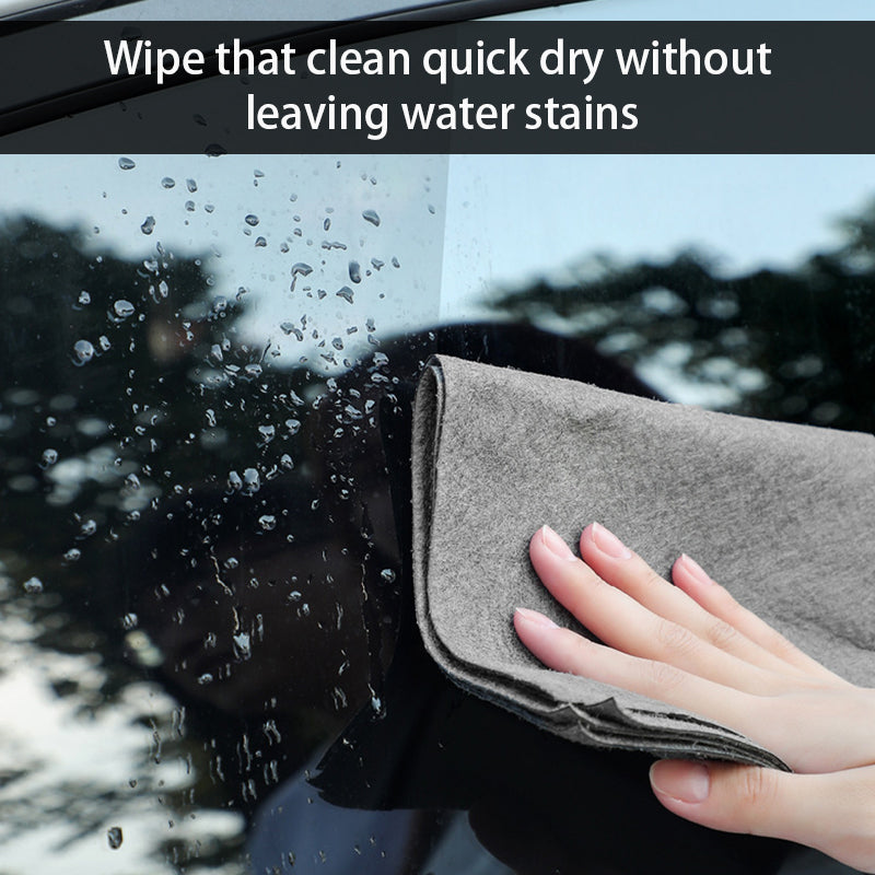 Water-Absorbing Soft Towels for Car Window Cleaning