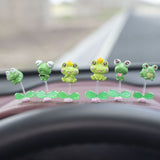Frog Car Dashboard Bobblehead Decoration with Green Leaves