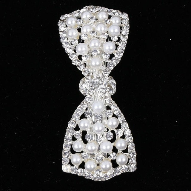 Elegant Pearl Bow Hair Clip with Diamond Accents