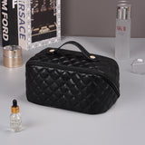 Large Capacity Checkered Travel Cosmetic Bag