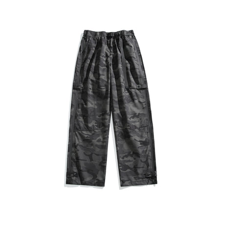 Men's Tactical Camouflage Cargo Pants for Outdoor Use