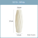 Modern Plastic Flower Vase for Home Decoration (1pc)