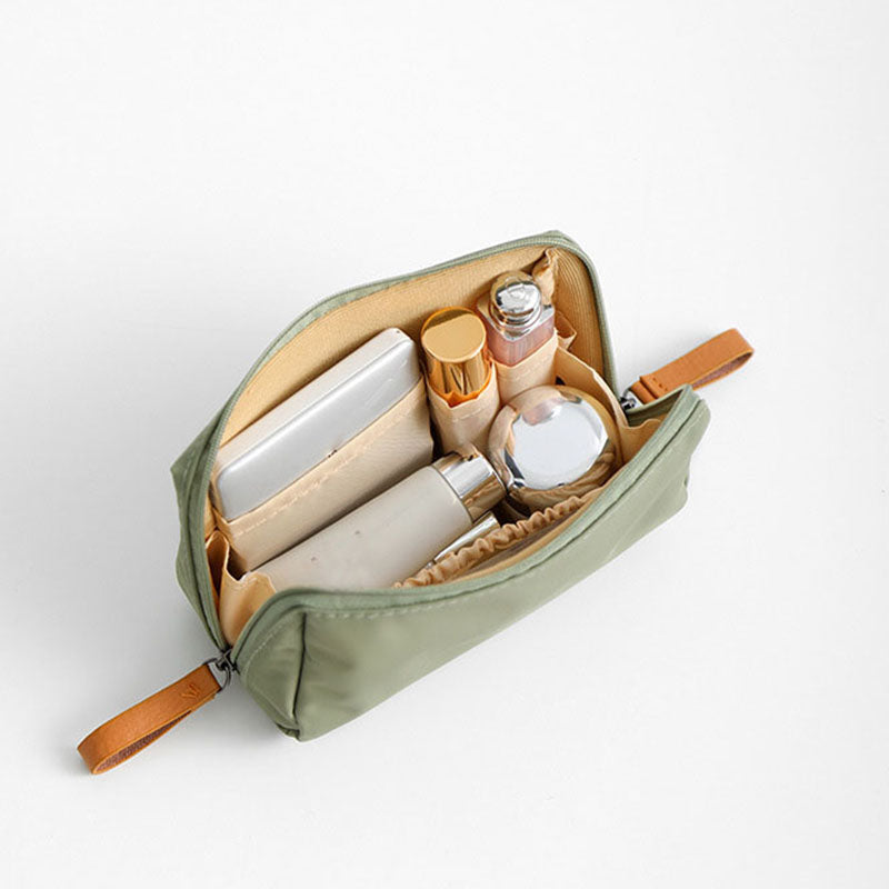 Korean Style Women's Waterproof Makeup Organizer Bag