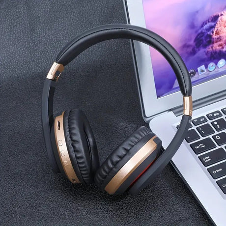 Wireless BT Headphones with Microphone for Gaming