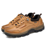 New Soft Sole Suede Leather Hiking and Mountaineering Shoes