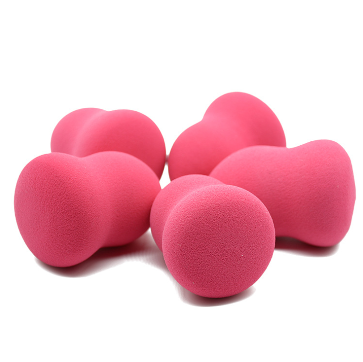 Sponge Gourd Makeup Puff in Magenta Color