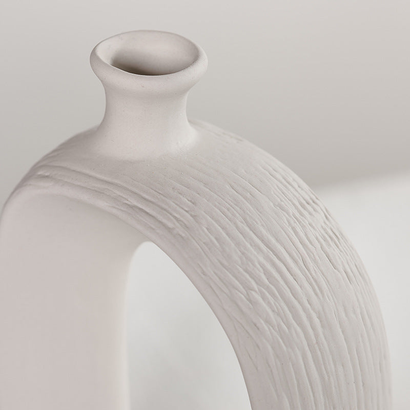 Modern White Ceramic Dried Flower Vase for Home Decor