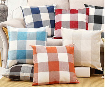 Classic Plaid Pillow Case for Home Decor - 17.72in