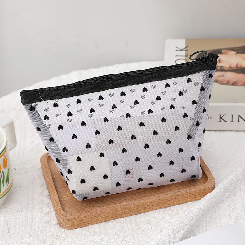 New Ins Heart Velvet Makeup Bag for Girls (Large Capacity)