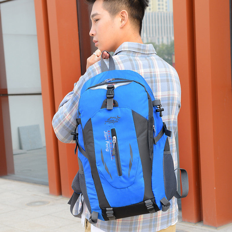Large Capacity Outdoor Mountaineering Backpack