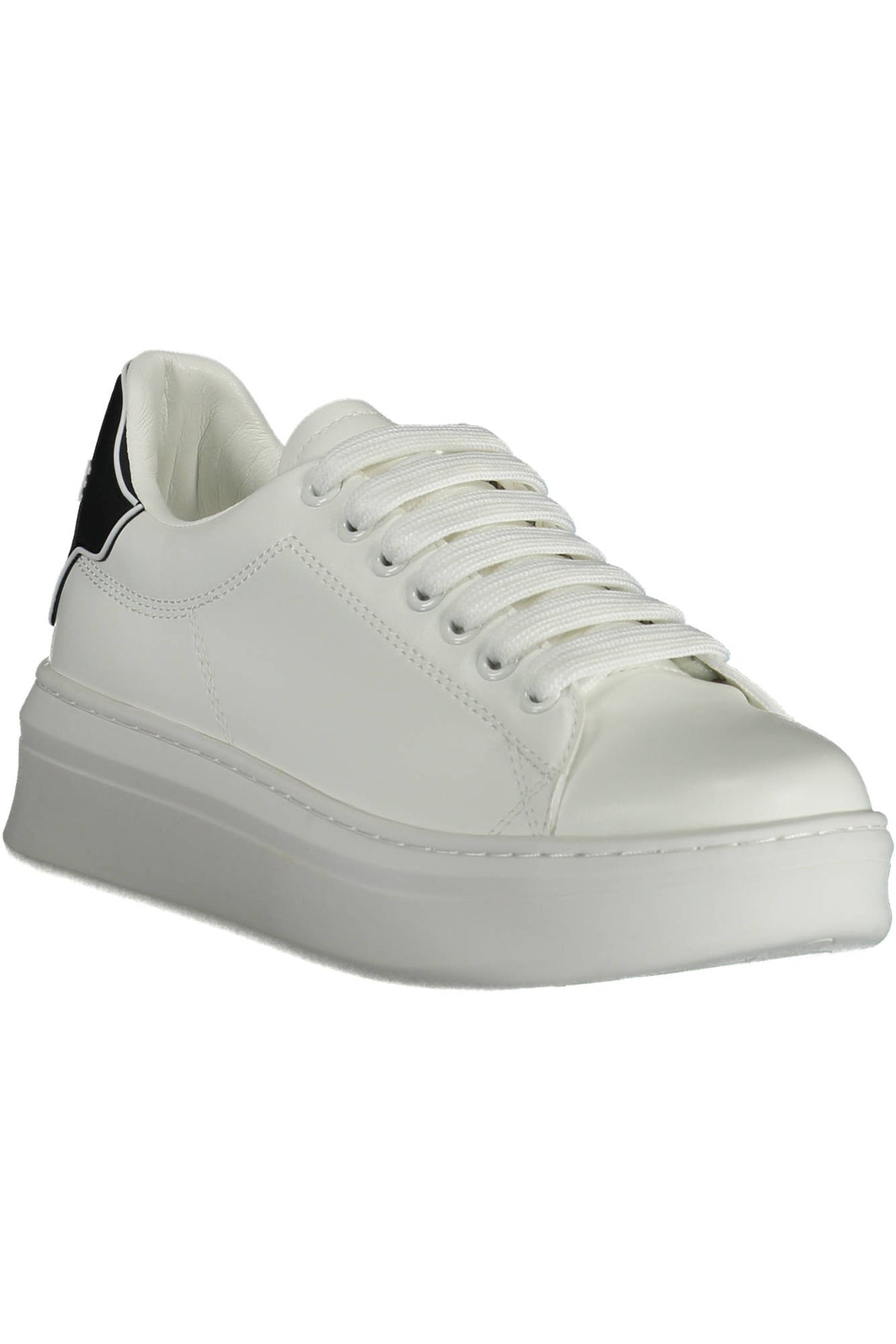 GAELLE PARIS WHITE WOMEN'S SPORTS SHOES