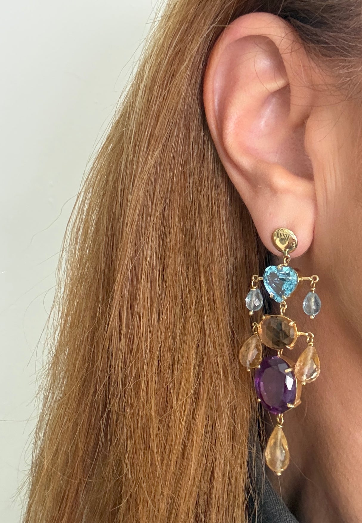 KV Yellow Gold Chandelier Earrings 18Kt - Blue Topaz, Citrine & Amethyst